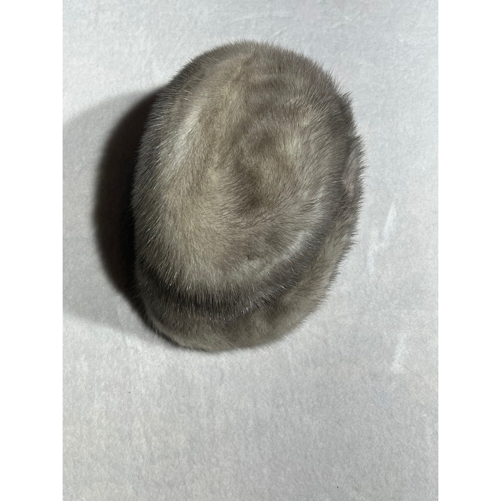 Vintage Elegant Chapeaux Exclusive Mink Fur Pillbox Hat Taupe Gray Lace Lined